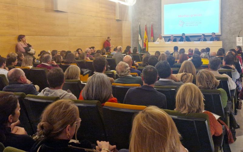 Ilustre Colegio Oficial De Farmac Uticos De Granada Reuni N Sobre La